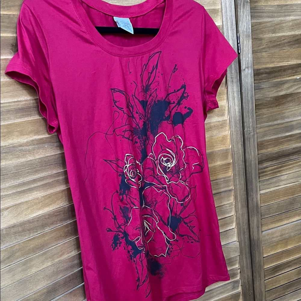 Vibrant Rose Graphic Women's Tee